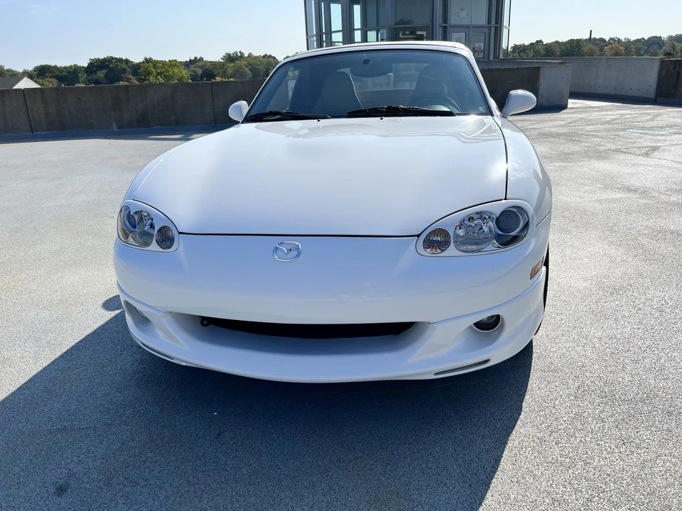 2004 Mazda NB MX-5 Miata - Image 5 of 31