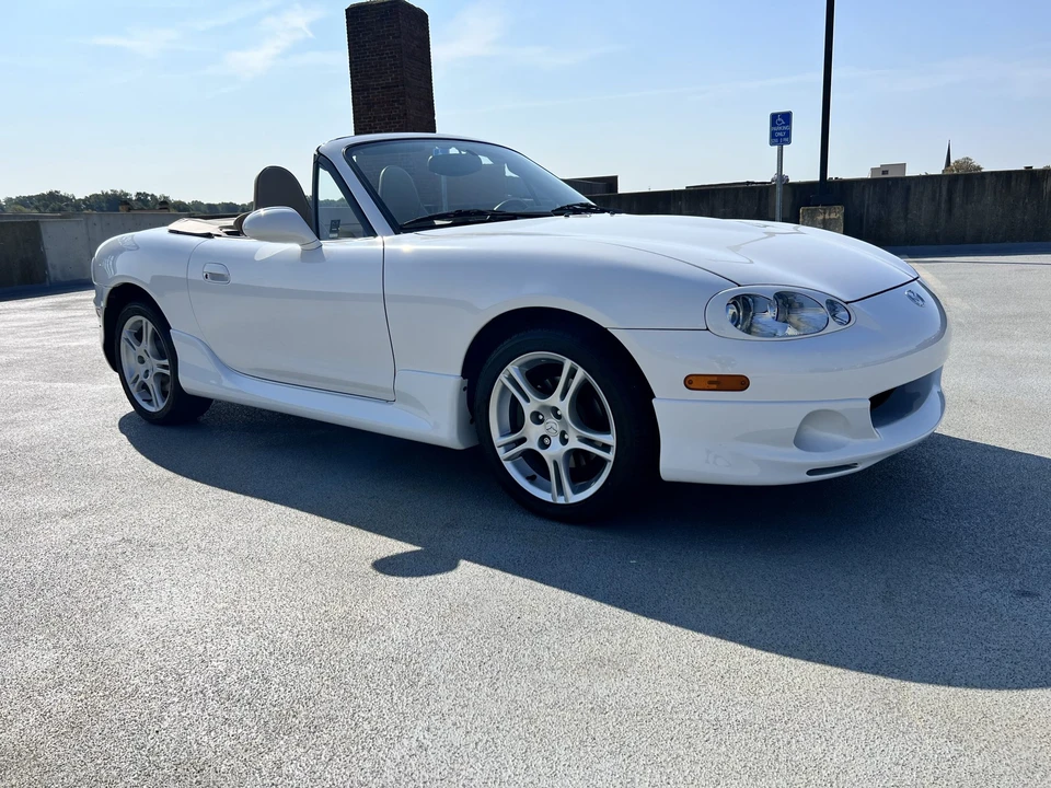2004 Mazda NB MX-5 Miata - Image 10 of 31