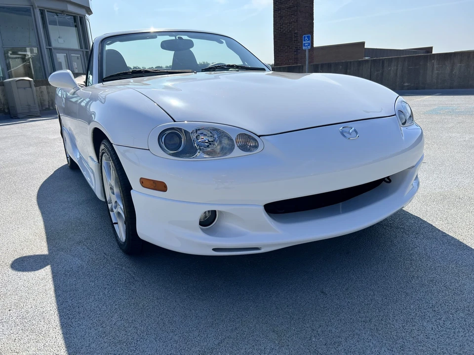 2004 Mazda NB MX-5 Miata - Image 8 of 31