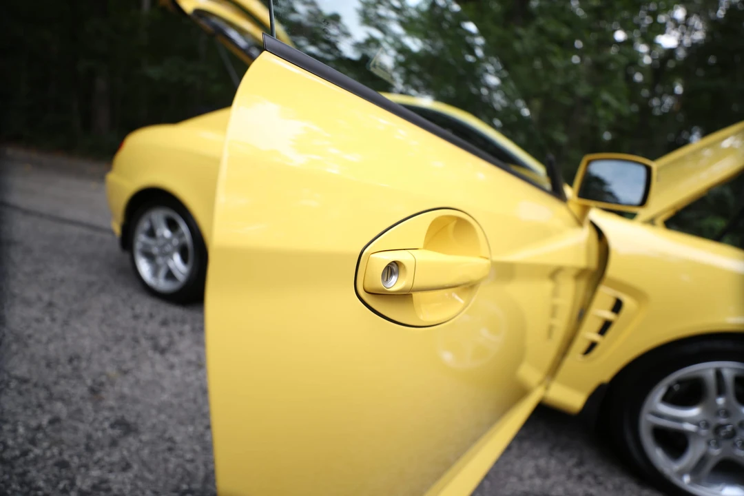 2005 Hyundai Tiburon - Image 30 of 31