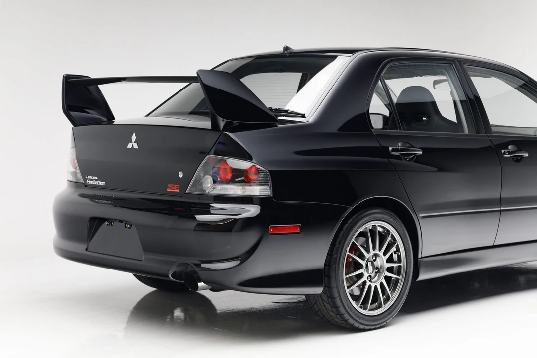 2006 Mitsubishi Lancer Evolution IX 8th Gen - Image 12 of 31