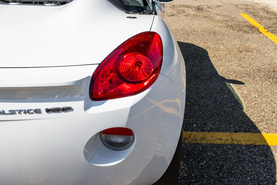 2009 Pontiac Solstice GXP - Image 23 of 31