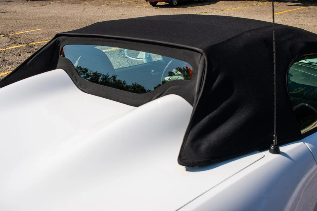 2009 Pontiac Solstice GXP - Image 30 of 31
