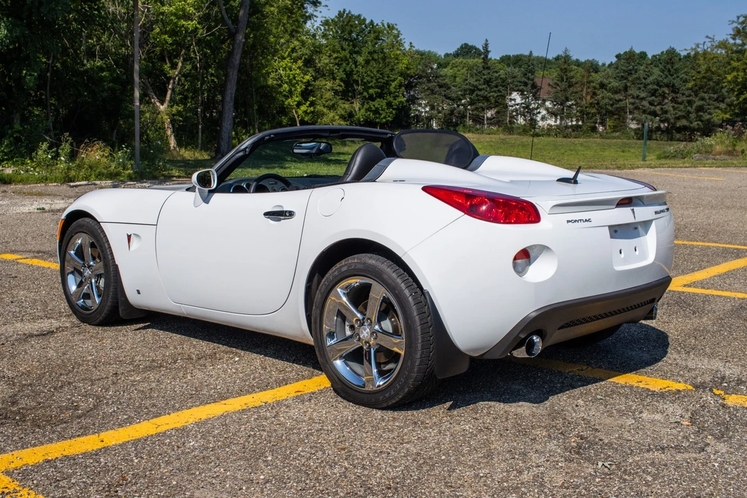 2009 Pontiac Solstice GXP - Image 4 of 31