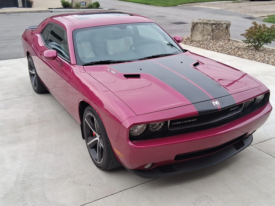 2010 Dodge Challenger SRT8 & 392 3rd Gen - Image 13 of 31