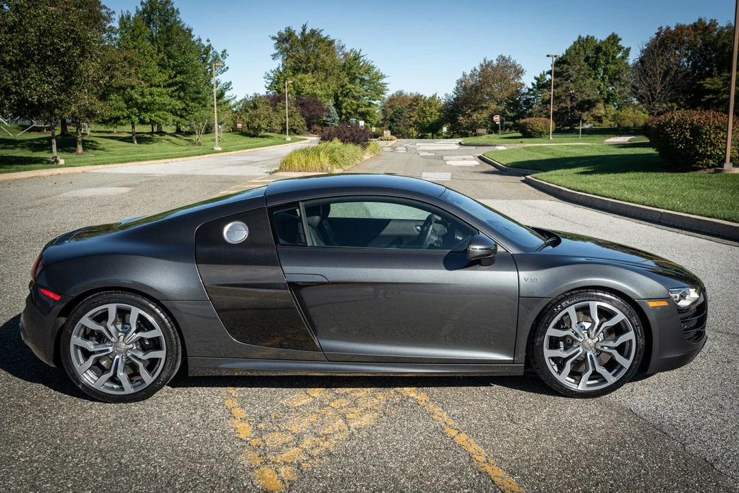 2012 Audi 42 R8 - Image 2 of 31
