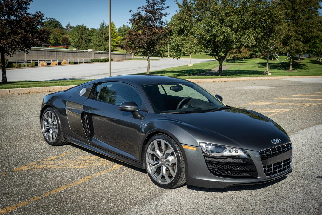 2012 Audi 42 R8 - Image 9 of 31