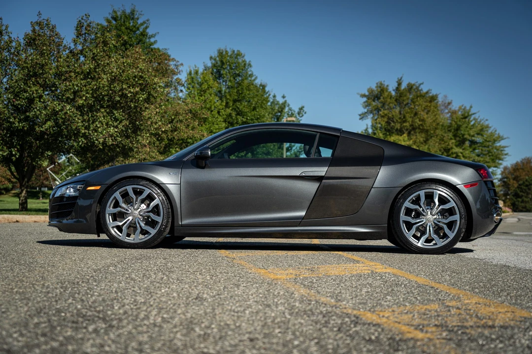 2012 Audi 42 R8 - Image 21 of 31