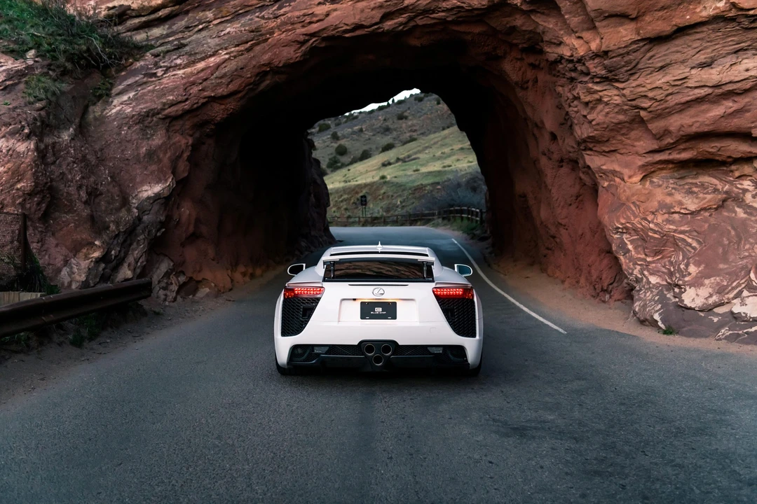 2012 Lexus LFA - Image 17 of 31