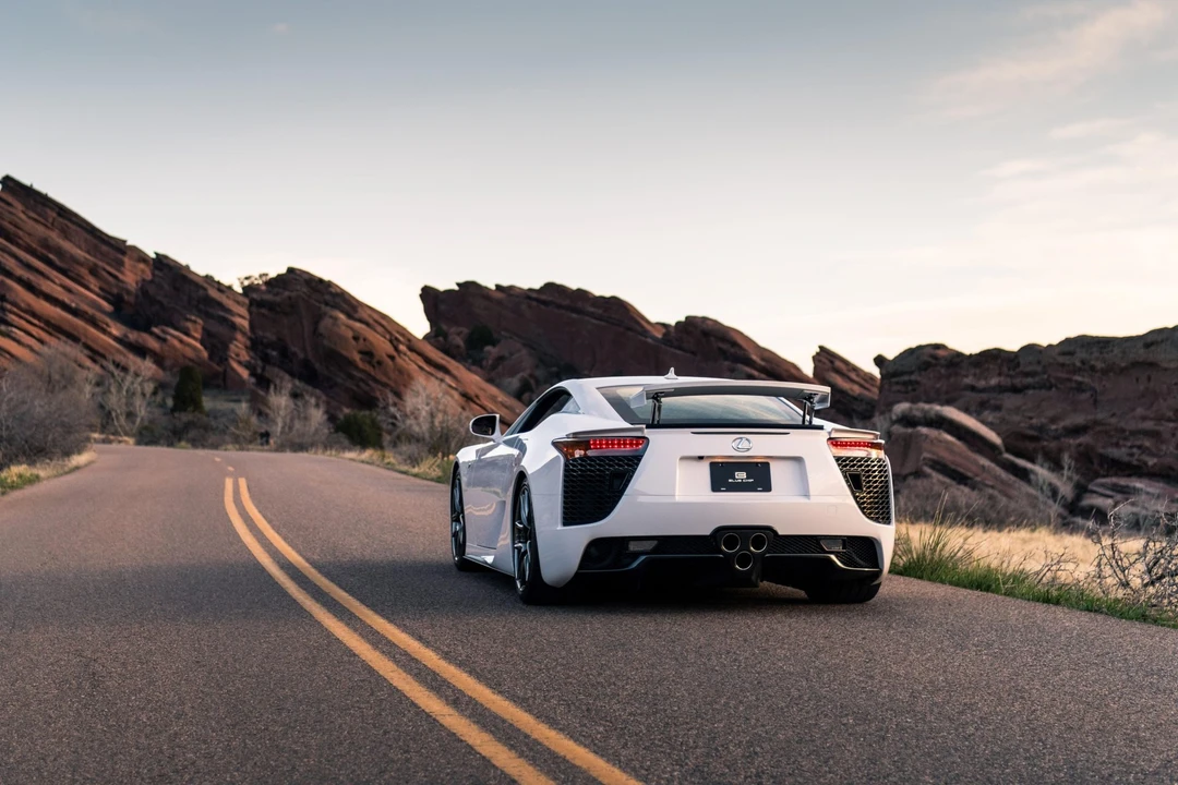 2012 Lexus LFA - Image 27 of 31