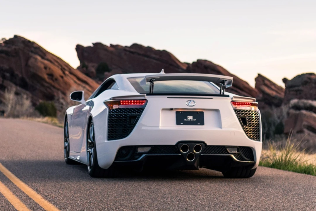 2012 Lexus LFA - Image 28 of 31
