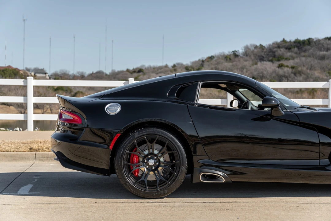 2013 Dodge Viper 5th Gen - Image 15 of 31