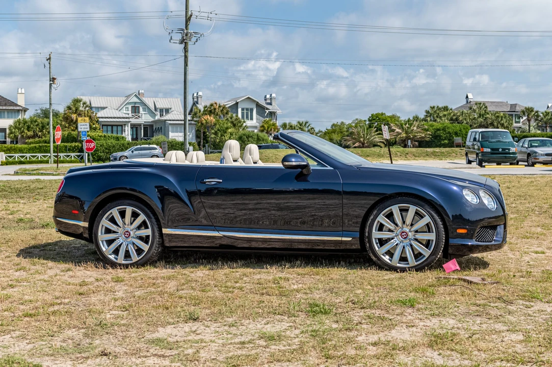 2014 Bentley Continental GTC - Image 17 of 31