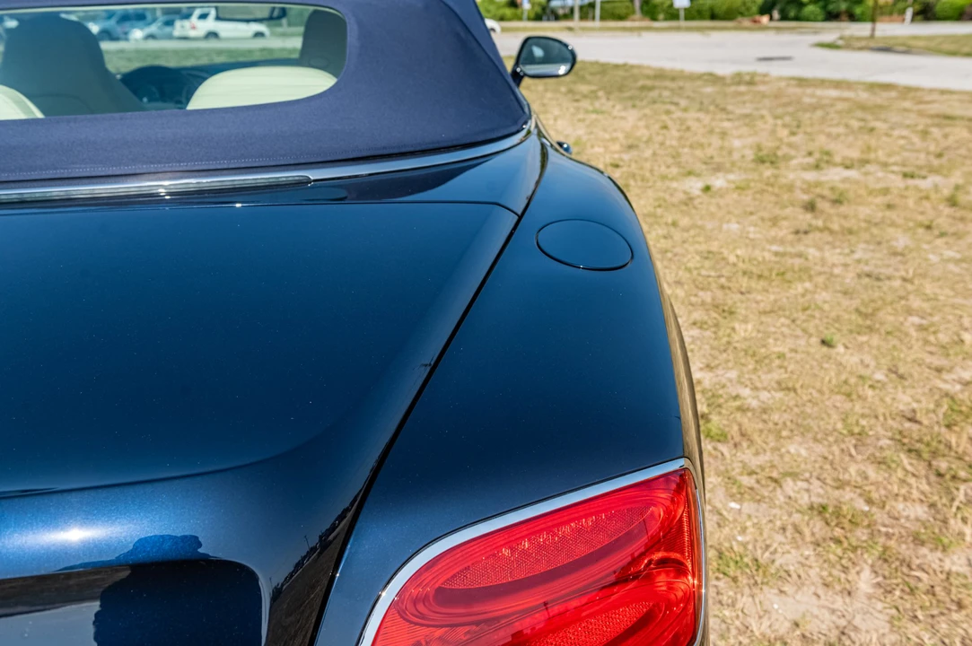 2014 Bentley Continental GTC - Image 31 of 31
