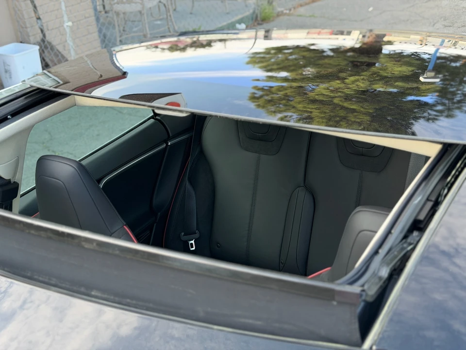 2014 Tesla Model S - Image 31 of 31
