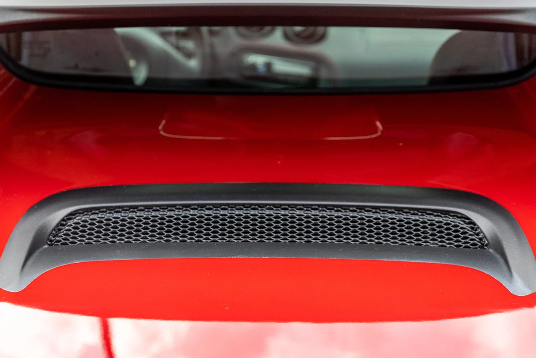2015 Alfa Romeo 4C Spider - Image 28 of 31