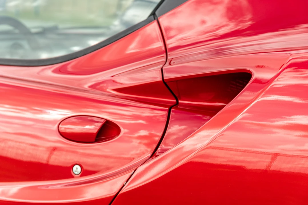 2015 Alfa Romeo 4C Spider - Image 25 of 31