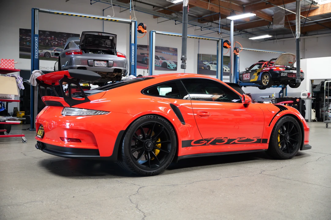 2016 Porsche 991 GT3 RS - Image 9 of 31