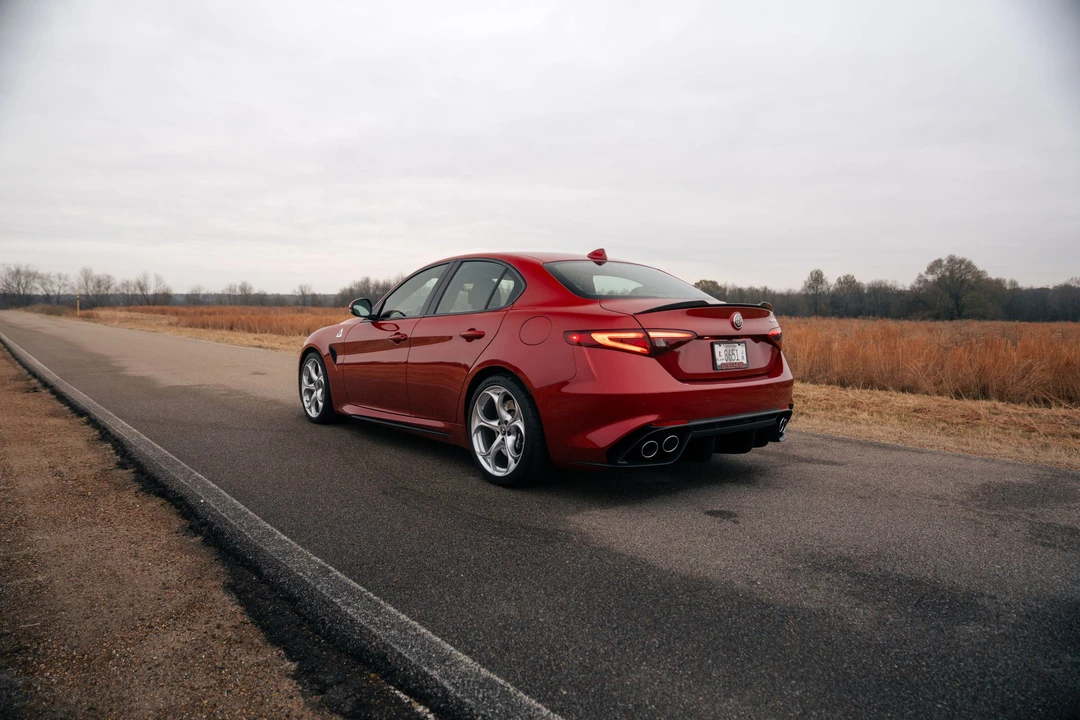 2017 Alfa Romeo Giulia Quadrifoglio - Image 31 of 31