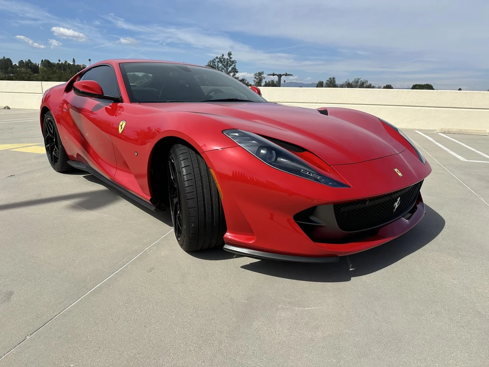 2018 Ferrari 812 Superfast - Image 18 of 31