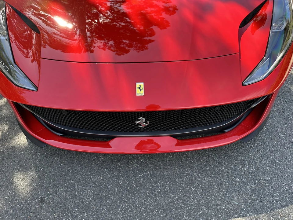 2018 Ferrari 812 Superfast - Image 28 of 31