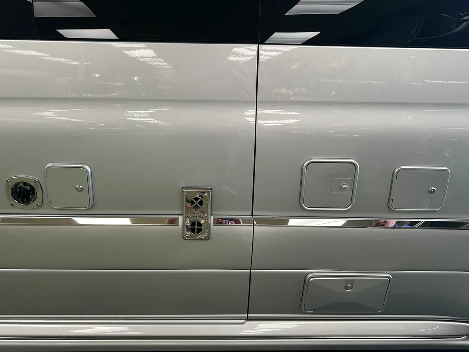 2021 Airstream - Image 23 of 31