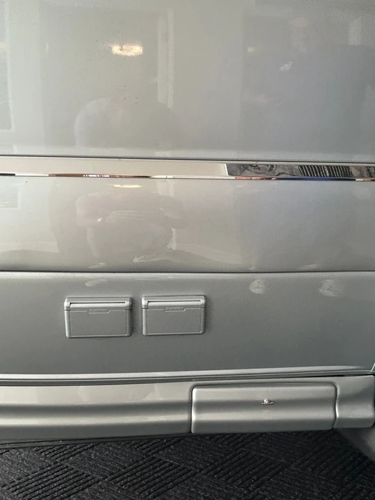 2021 Airstream - Image 24 of 31
