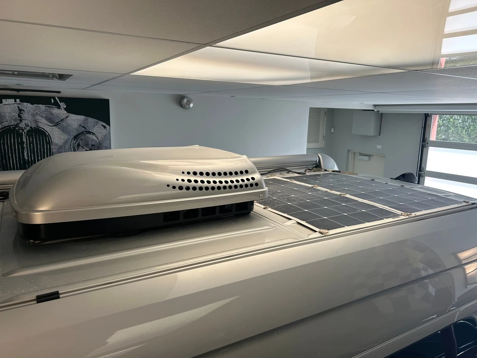 2021 Airstream - Image 27 of 31