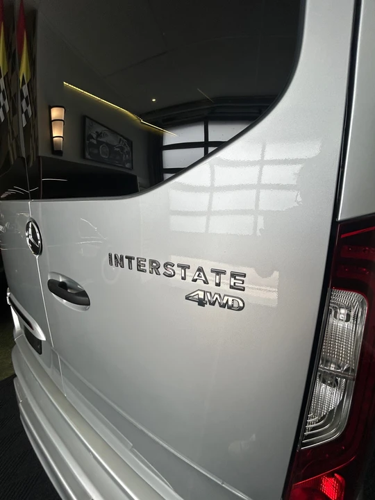 2021 Airstream - Image 19 of 31