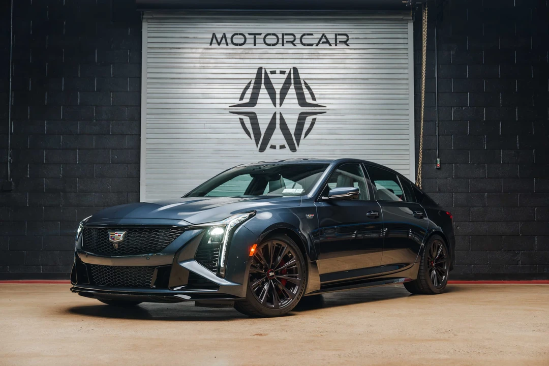 2025 Cadillac CT5-V Blackwing - Image 7 of 31