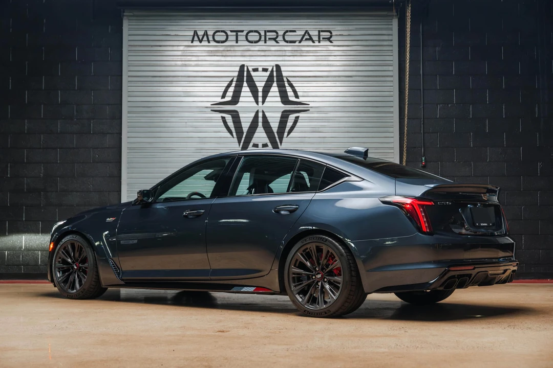 2025 Cadillac CT5-V Blackwing - Image 21 of 31