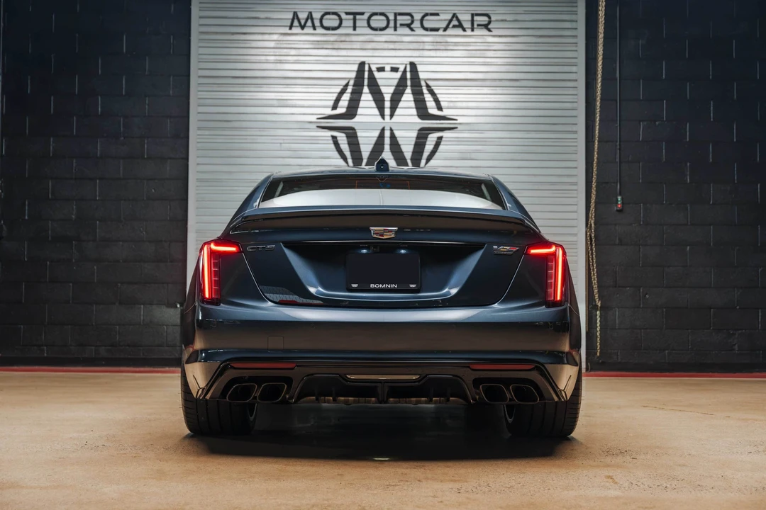 2025 Cadillac CT5-V Blackwing - Image 19 of 31