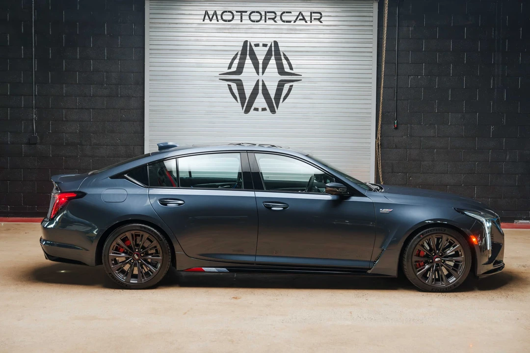 2025 Cadillac CT5-V Blackwing - Image 14 of 31