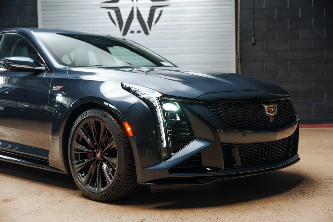 2025 Cadillac CT5-V Blackwing - Image 27 of 31