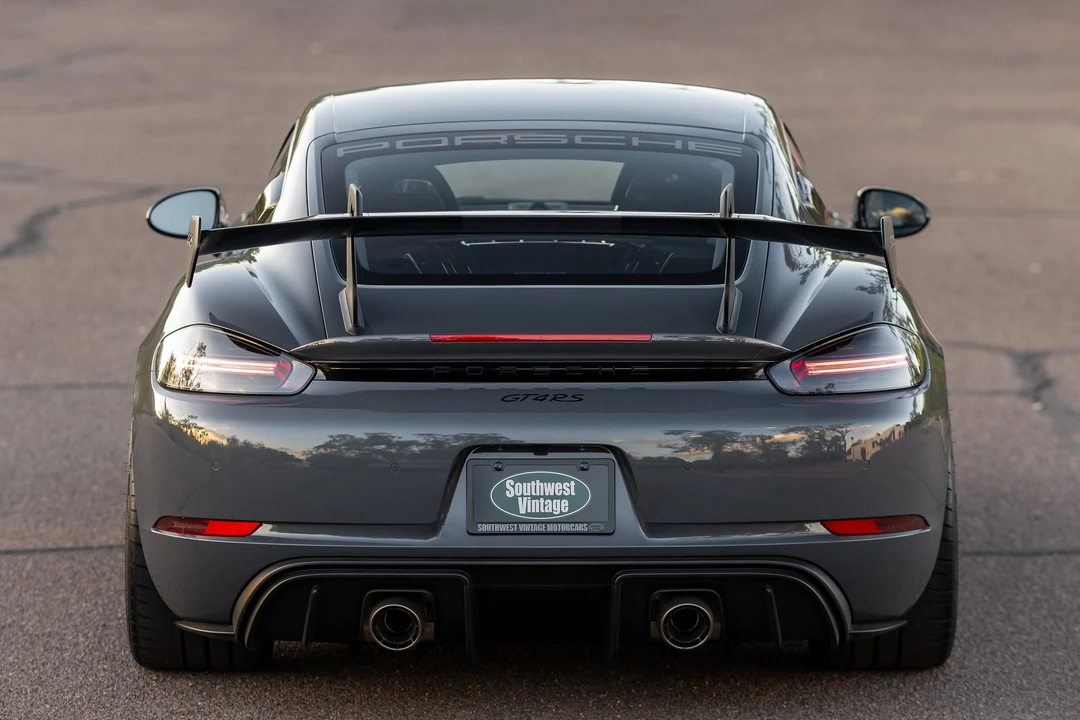 2023 Porsche 718 Cayman GT4 RS - Image 27 of 31