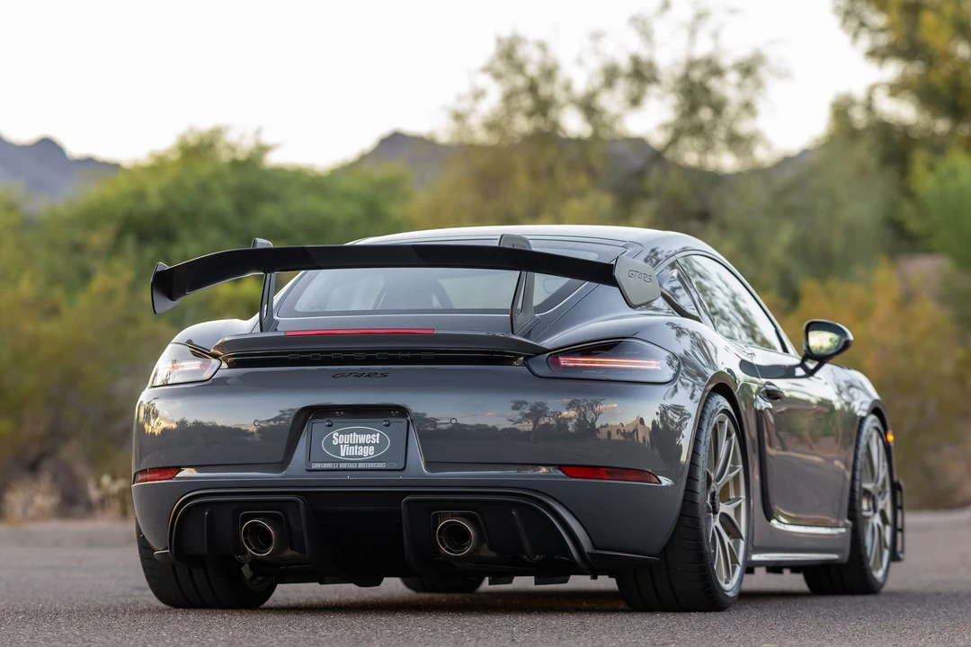 2023 Porsche 718 Cayman GT4 RS - Image 28 of 31