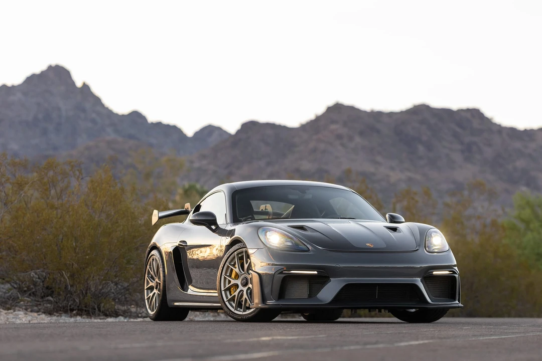 2023 Porsche 718 Cayman GT4 RS - Image 14 of 31