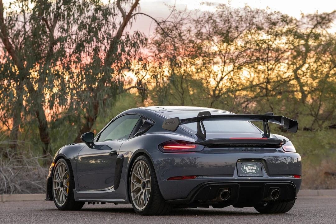 2023 Porsche 718 Cayman GT4 RS - Image 6 of 31
