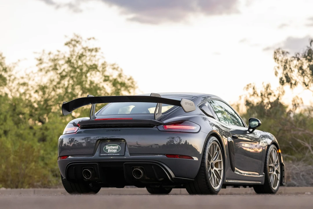 2023 Porsche 718 Cayman GT4 RS - Image 9 of 31