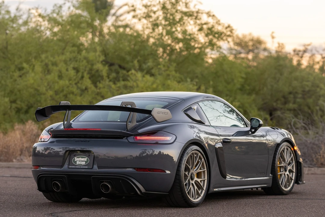 2023 Porsche 718 Cayman GT4 RS - Image 10 of 31