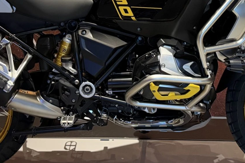 2021 BMW R1100 & R1150 & R1200 & R1250 & R1300 - Image 5 of 6