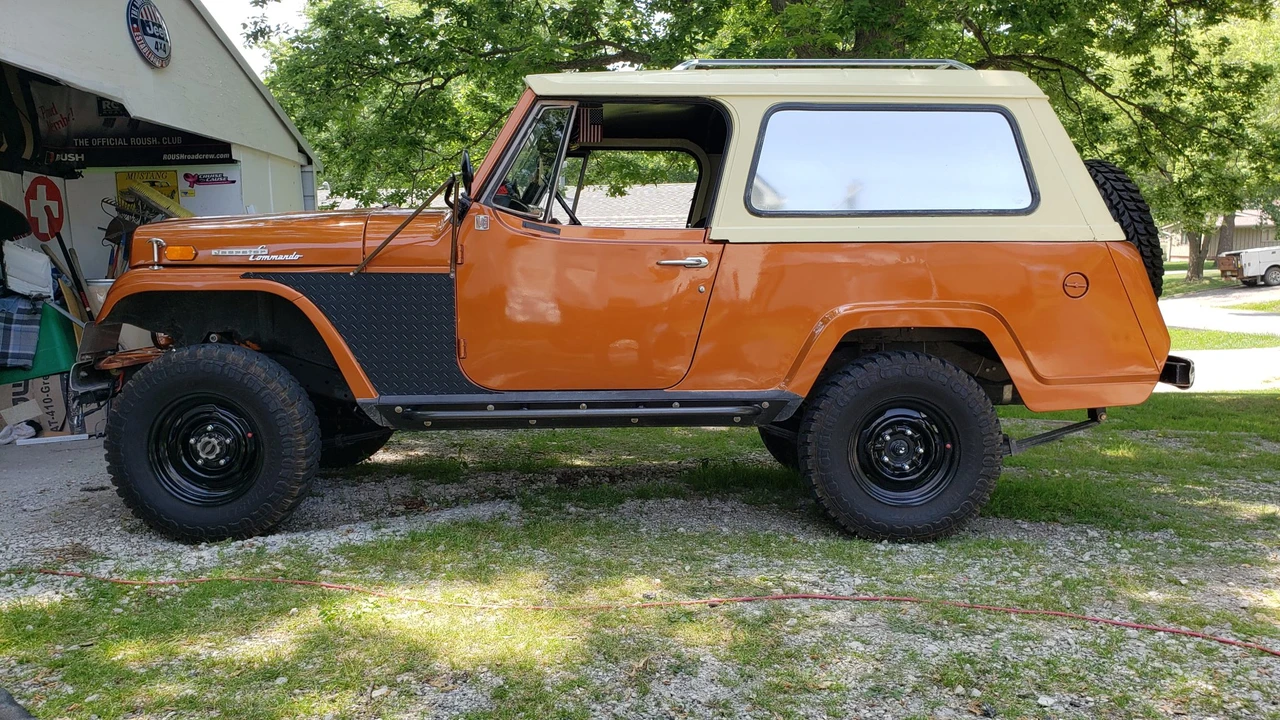 1968 Jeep Jeepster Commando - Image 2 of 31