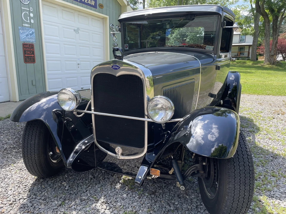 Ford Model A Pickup & Model AA - Image 10 of 31