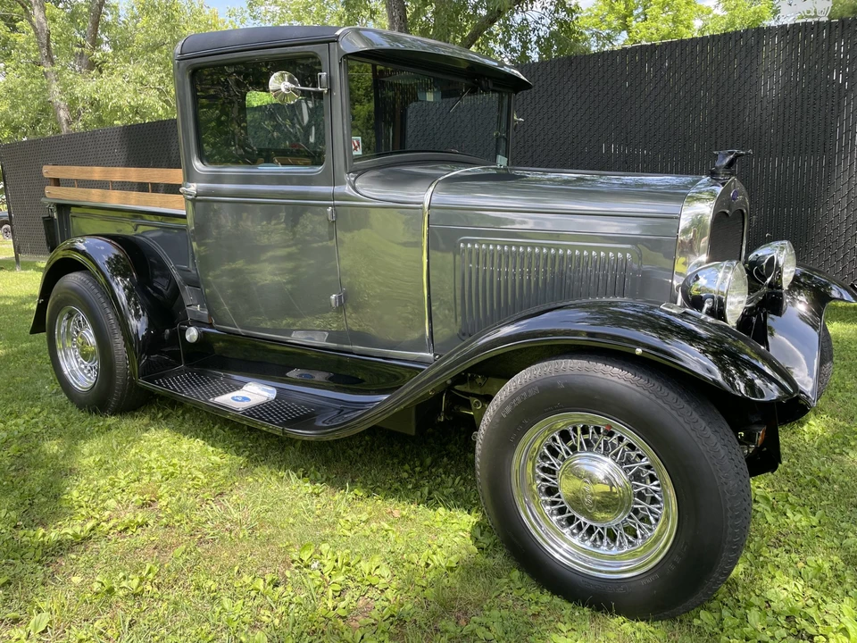 Ford Model A Pickup & Model AA - Image 3 of 31
