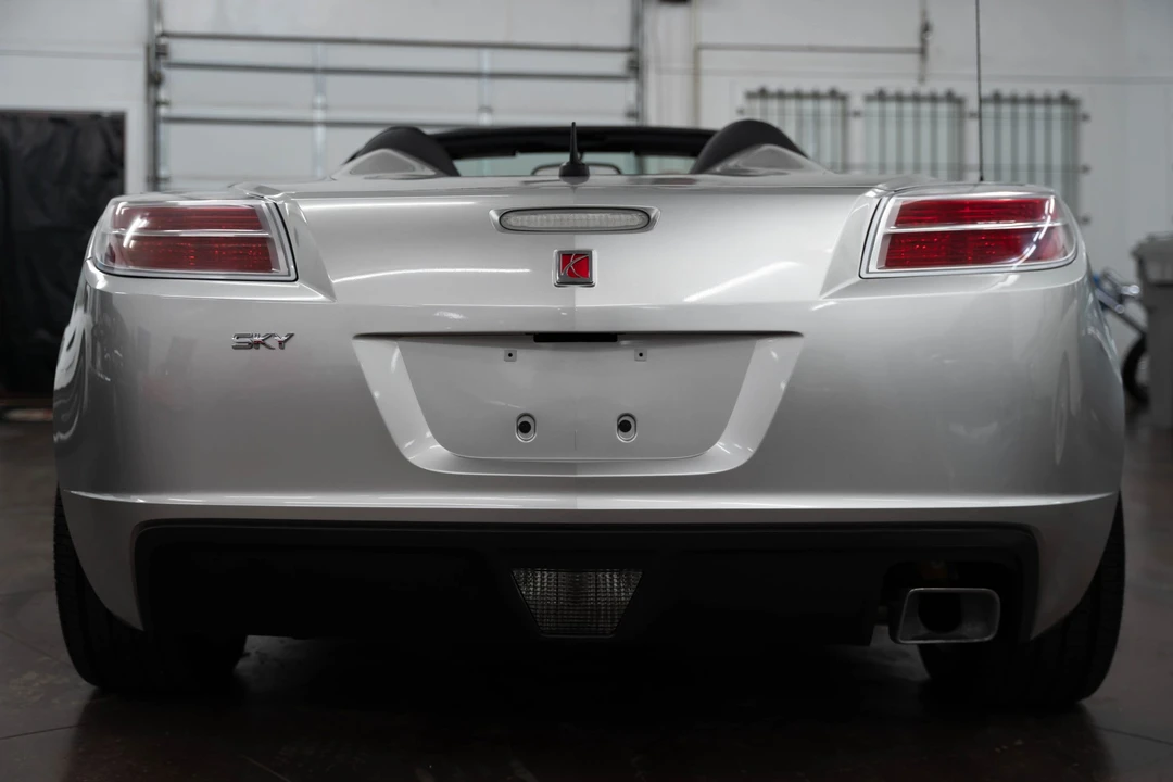 2007 Saturn Sky - Image 18 of 31