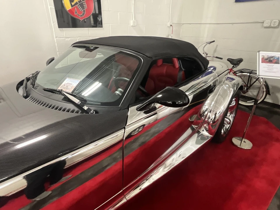 2002 Plymouth Prowler - Image 28 of 31