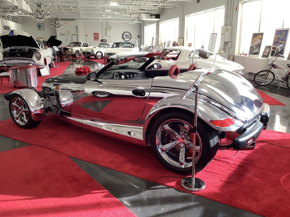 2002 Plymouth Prowler - Image 3 of 31