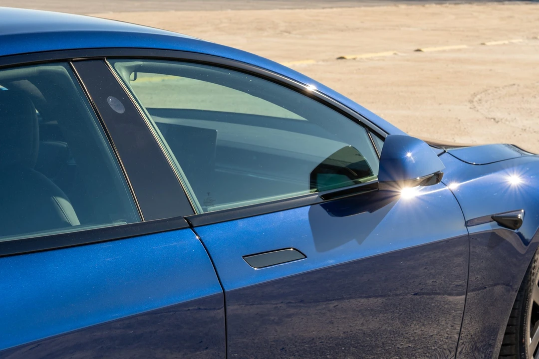 2021 Tesla Model S Plaid - Image 31 of 31
