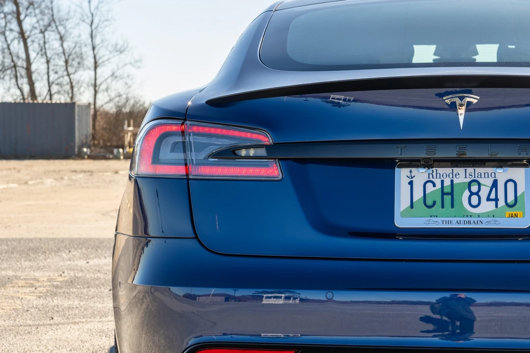 2021 Tesla Model S Plaid - Image 25 of 31