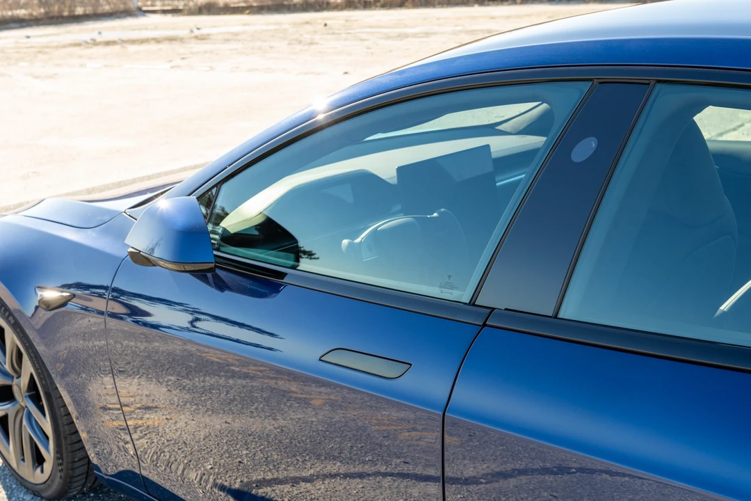 2021 Tesla Model S Plaid - Image 17 of 31